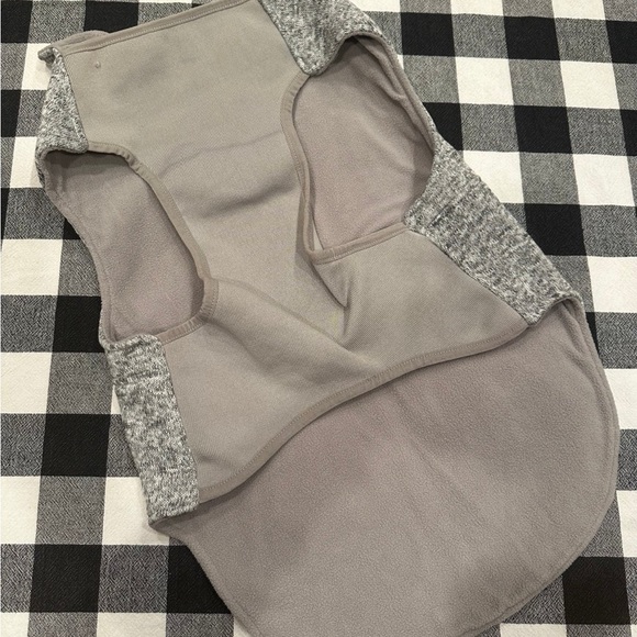 Dog jacket - Picture 2 of 3